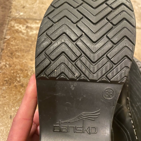 Black Dansko clogs - Picture 4 of 4